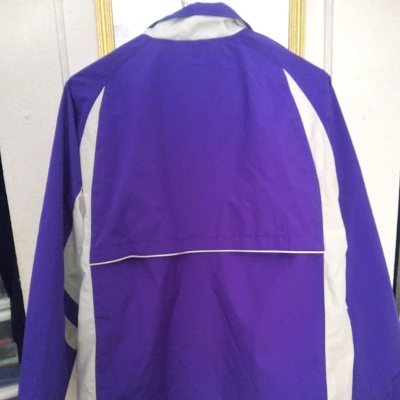 Men's Jacket - Picture 2 of 4